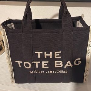 marc jacobs the tote bag